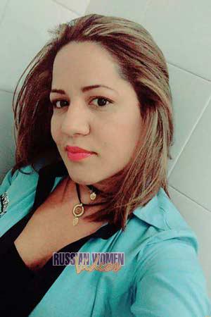 175488 - Noemy Age: 37 - Colombia