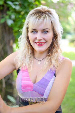 179885 - Larisa Age: 52 - Ukraine