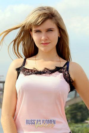 182783 - Alina Age: 24 - Ukraine