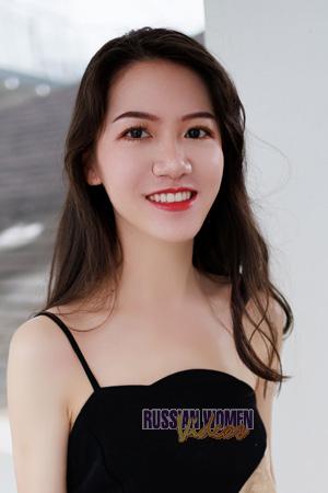 214482 - Yingna Age: 28 - China