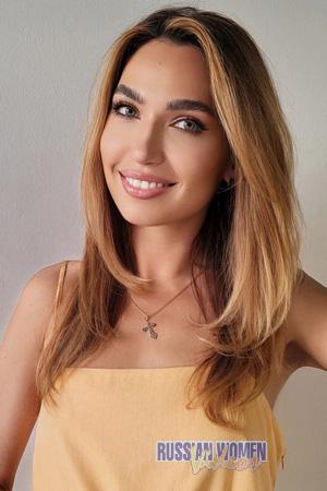 224026 - Elena Age: 37 - Ukraine