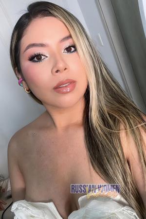 225103 - Nayelis Age: 24 - Colombia