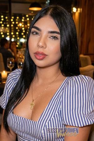 227797 - Estefani Age: 25 - Colombia