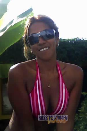 88163 - Vanessa Age: 38 - Peru
